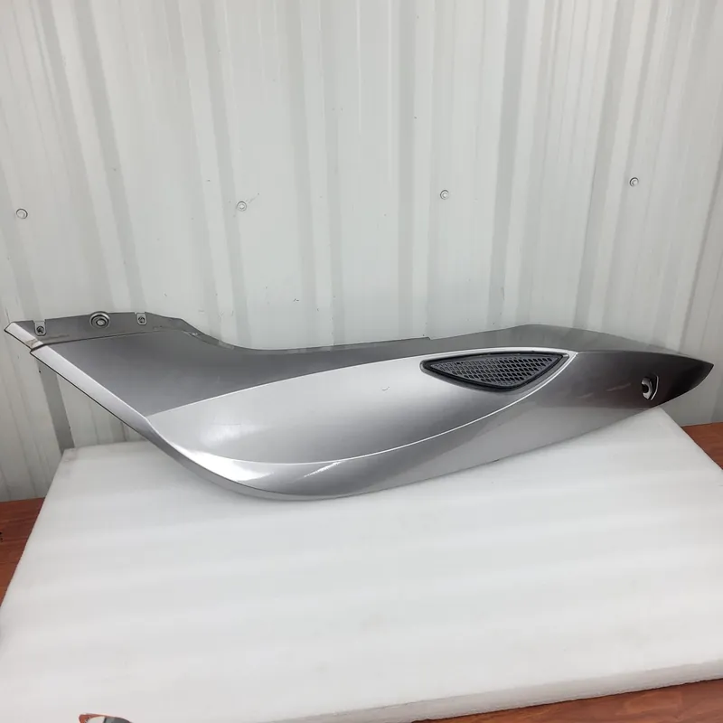 (new ref. 705008927) lh rear panel, magnesium rs-s magnesium model Prix Cassé